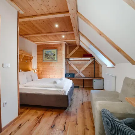 Gostilna Pri Martinu בית הארחה קרנייסקה גורה